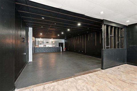 Immobilier commercial à louer à Kissimmee, Floride: 826.83 m2 № 2415026 - photo 22