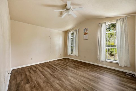 Casa en venta en Gainesville, Florida, 3 dormitorios, 122.91 m2 № 2156782 - foto 20