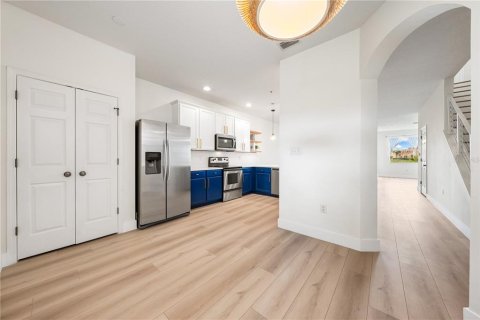 Touwnhouse à vendre à Sarasota, Floride: 3 chambres, 181.53 m2 № 2347665 - photo 18