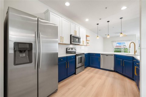 Touwnhouse à vendre à Sarasota, Floride: 3 chambres, 181.53 m2 № 2347665 - photo 20