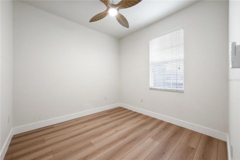 Touwnhouse à vendre à Sarasota, Floride: 3 chambres, 181.53 m2 № 2347665 - photo 30