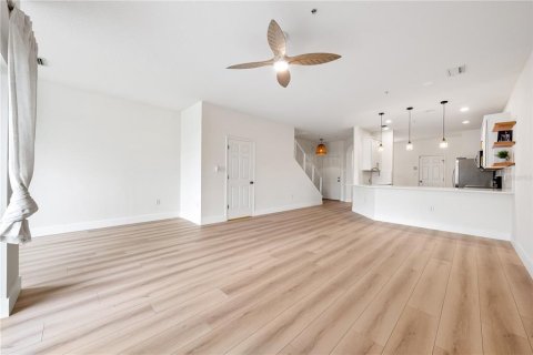 Touwnhouse à vendre à Sarasota, Floride: 3 chambres, 181.53 m2 № 2347665 - photo 12