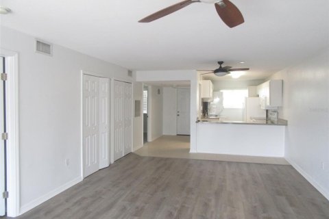 Copropriété à vendre à Punta Gorda, Floride: 2 chambres, 100.06 m2 № 1725190 - photo 6