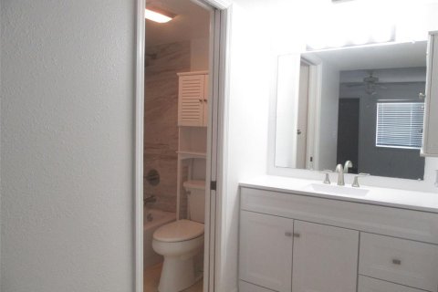 Copropriété à vendre à Punta Gorda, Floride: 2 chambres, 100.06 m2 № 1725190 - photo 15