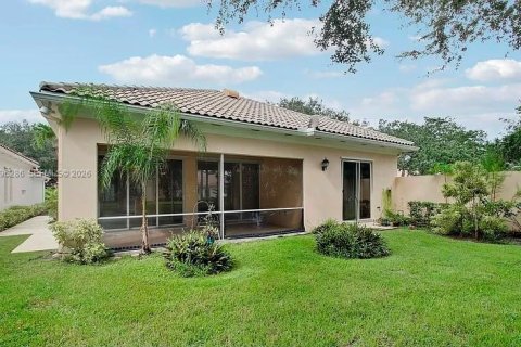 Casa en alquiler en Palm Beach Gardens, Florida, 3 dormitorios № 2387963 - foto 9