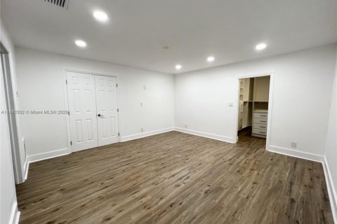 Купить виллу или дом в Плантация, Флорида 4 спальни, 239.13м2, № 1952125 - фото 22