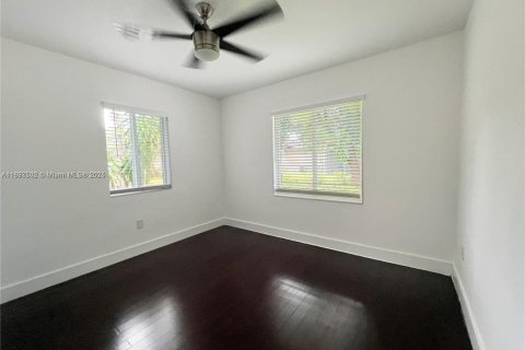 Купить виллу или дом в Плантация, Флорида 4 спальни, 239.13м2, № 1952125 - фото 30