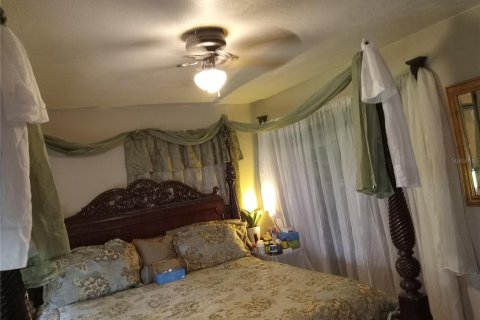 Casa en venta en Orlando, Florida, 4 dormitorios, 147.71 m2 № 1911380 - foto 5