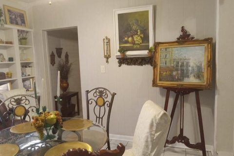 Casa en venta en Orlando, Florida, 4 dormitorios, 147.71 m2 № 1911380 - foto 9