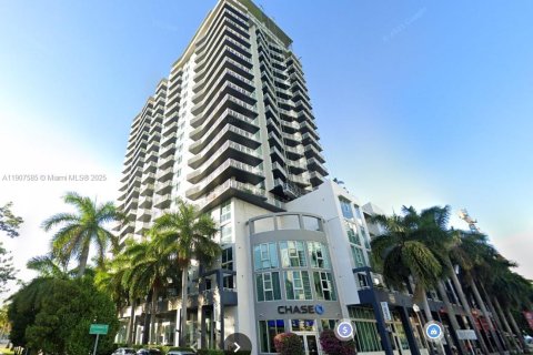 Copropriété à vendre à Miami, Floride: 1 chambre, 66.89 m2 № 1964135 - photo 1