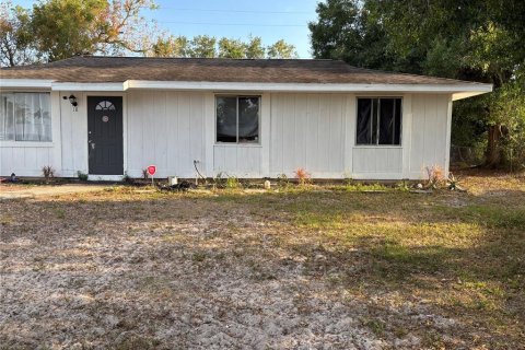 House in Fort Myers, Florida 3 bedrooms, 121.52 sq.m. № 1735553 - photo 2