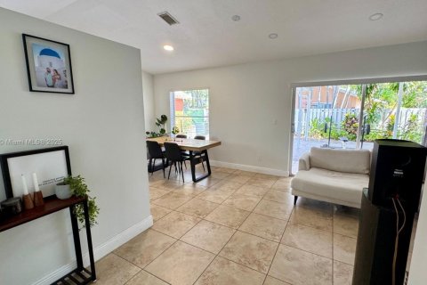 House in Homestead, Florida 3 bedrooms, 111.2 sq.m. № 1895430 - photo 11