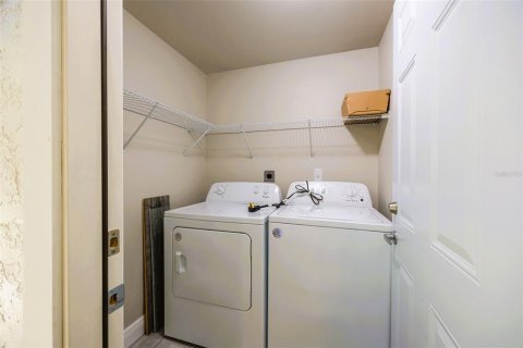 Condo in Fort Myers, Florida, 3 bedrooms  № 1719484 - photo 18