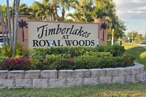 Condo in Fort Myers, Florida, 3 bedrooms  № 1719484 - photo 30