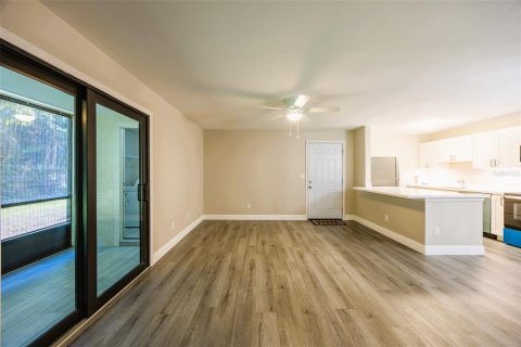 Condo in Fort Myers, Florida, 3 bedrooms  № 1719484 - photo 11