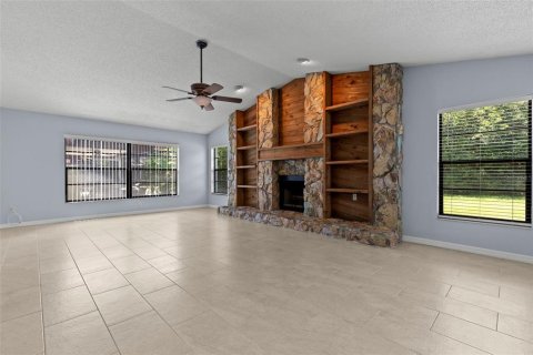 House in Tampa, Florida 3 bedrooms, 214.33 sq.m. № 1778344 - photo 8