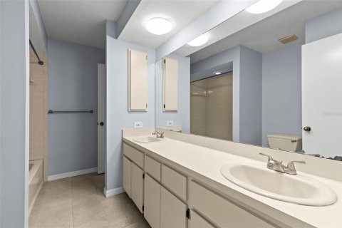 Casa en venta en Tampa, Florida, 3 dormitorios, 214.33 m2 № 1778344 - foto 25
