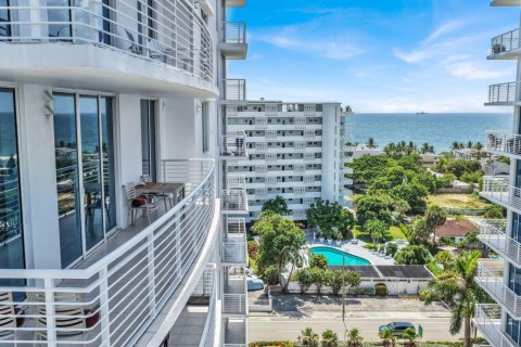 Copropriété à vendre à Fort Lauderdale, Floride: 2 chambres, 118.36 m2 № 2251272 - photo 3