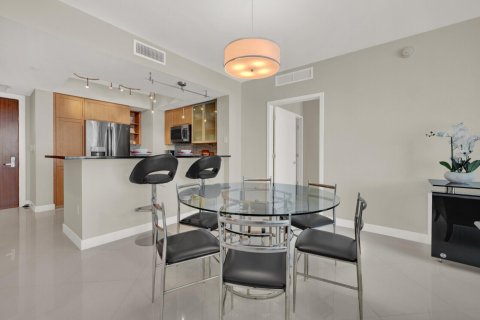 Copropriété à vendre à Fort Lauderdale, Floride: 2 chambres, 118.36 m2 № 2251272 - photo 19