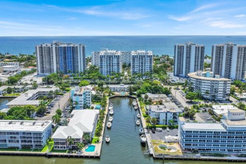 Copropriété à vendre à Fort Lauderdale, Floride: 2 chambres, 118.36 m2 № 2251272 - photo 6