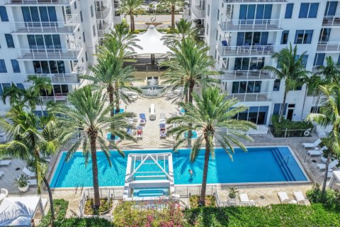 Copropriété à vendre à Fort Lauderdale, Floride: 2 chambres, 118.36 m2 № 2251272 - photo 2