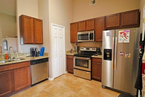 House in Deltona, Florida 3 bedrooms, 125.6 sq.m. № 1825295 - photo 12
