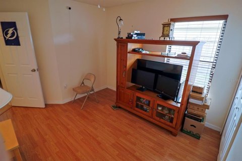 House in Deltona, Florida 3 bedrooms, 125.6 sq.m. № 1825295 - photo 20
