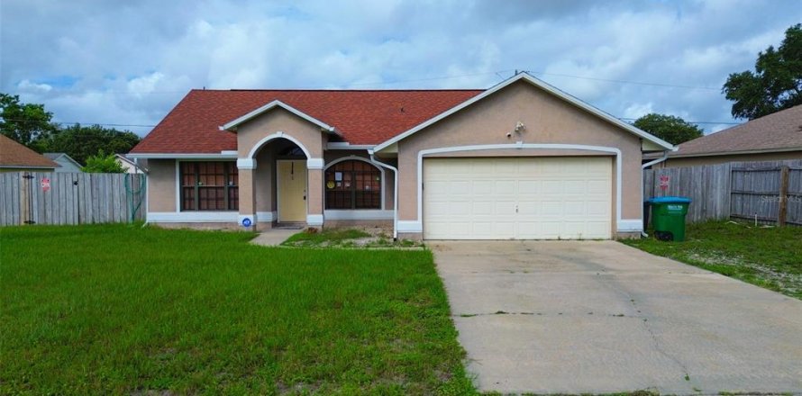 House in Deltona, Florida 3 bedrooms, 125.6 sq.m. № 1825295