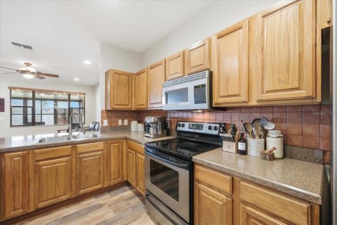 Duplex à vendre à Brooksville, Floride: 3 chambres, 139.35 m2 № 2380327 - photo 20