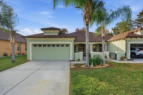 Duplex à vendre à Brooksville, Floride: 3 chambres, 139.35 m2 № 2380327 - photo 2