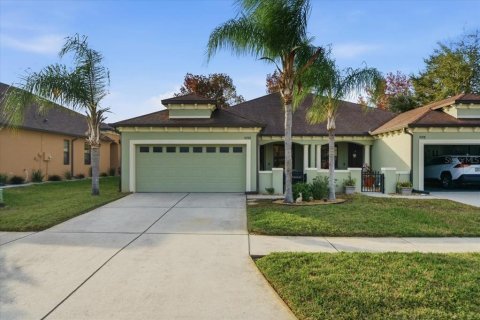 Duplex à Brooksville, Floride 3 chambres, 139.35 m2 № 2380327