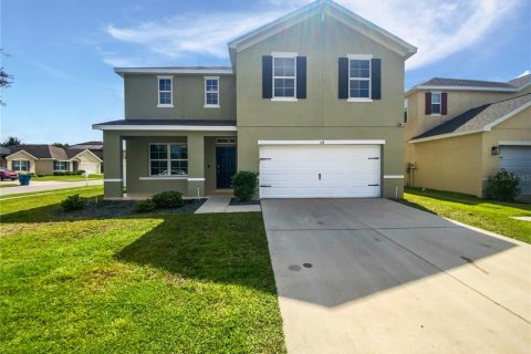 House in Spring Hill, Florida 4 bedrooms, 232.72 sq.m. № 1912967 - photo 1