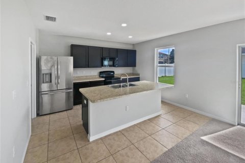 House in Spring Hill, Florida 4 bedrooms, 232.72 sq.m. № 1912967 - photo 6