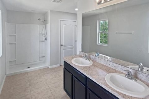 House in Spring Hill, Florida 4 bedrooms, 232.72 sq.m. № 1912967 - photo 18
