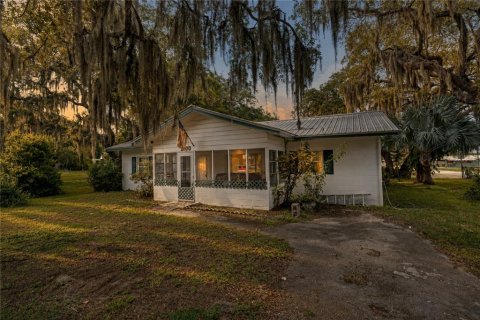 House in Avon Park, Florida 3 bedrooms, 162.11 sq.m. № 2289932
