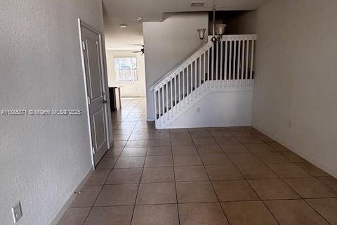 Adosado en alquiler en Homestead, Florida, 4 dormitorios, 175.31 m2 № 1932612 - foto 4