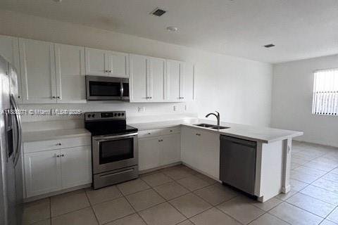 Adosado en alquiler en Homestead, Florida, 4 dormitorios, 175.31 m2 № 1932612 - foto 6