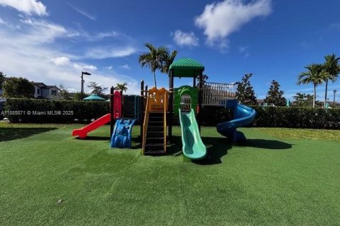 Adosado en alquiler en Homestead, Florida, 4 dormitorios, 175.31 m2 № 1932612 - foto 23