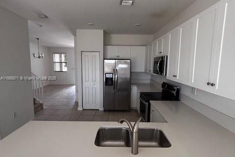 Adosado en alquiler en Homestead, Florida, 4 dormitorios, 175.31 m2 № 1932612 - foto 7