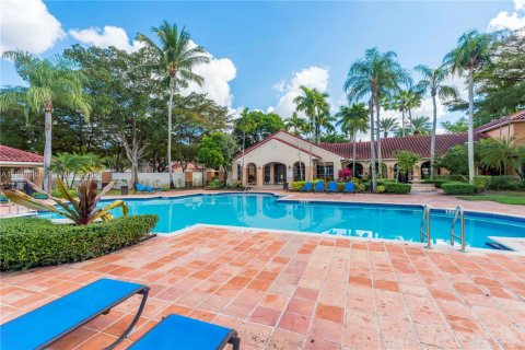 Condominio en alquiler en Miramar, Florida, 3 dormitorios, 104.52 m2 № 2003167 - foto 18