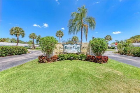 Condo in Bradenton, Florida, 2 bedrooms № 2199108 - photo 19