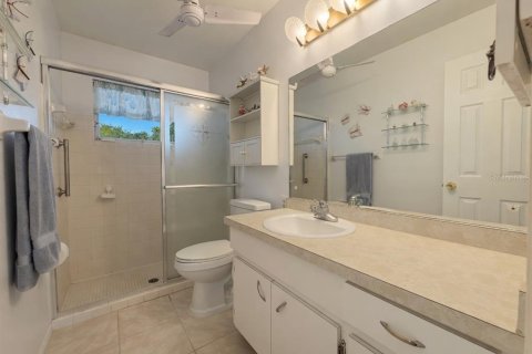 Condo in Bradenton, Florida, 2 bedrooms № 2199108 - photo 10