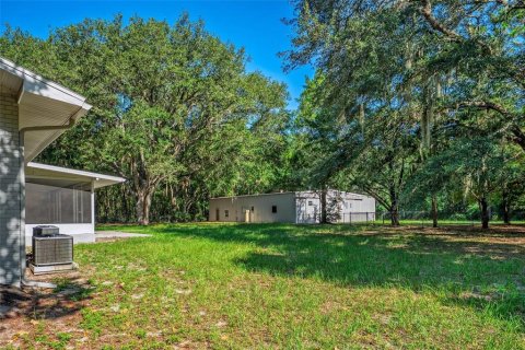 Casa en venta en Lady Lake, Florida, 5 dormitorios, 283.82 m2 № 1851269 - foto 24