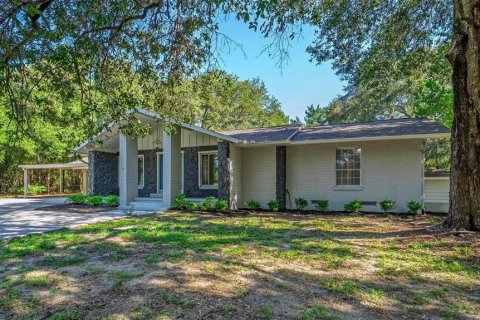Casa en venta en Lady Lake, Florida, 5 dormitorios, 283.82 m2 № 1851269 - foto 16