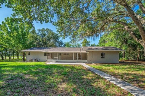 Casa en venta en Lady Lake, Florida, 5 dormitorios, 283.82 m2 № 1851269 - foto 19