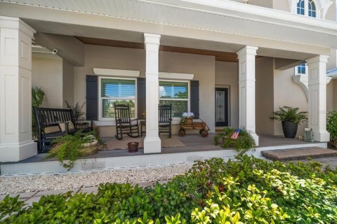 House in Clearwater, Florida 4 bedrooms, 318 sq.m. № 1868865 - photo 7
