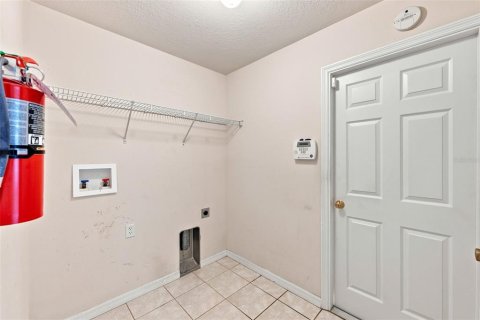 Casa en venta en Spring Hill, Florida, 4 dormitorios, 208.01 m2 № 2294730 - foto 30