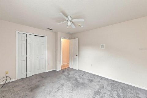 Casa en venta en Spring Hill, Florida, 4 dormitorios, 208.01 m2 № 2294730 - foto 25