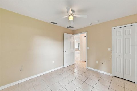 Casa en venta en Spring Hill, Florida, 4 dormitorios, 208.01 m2 № 2294730 - foto 27