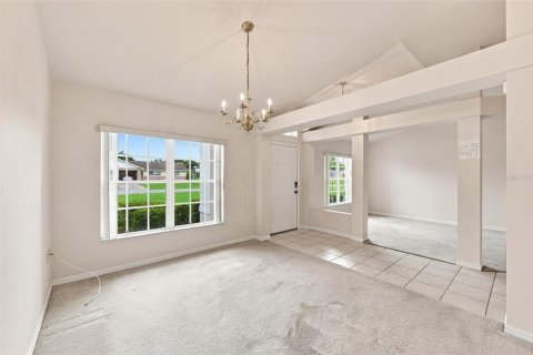 Casa en venta en Spring Hill, Florida, 4 dormitorios, 208.01 m2 № 2294730 - foto 5